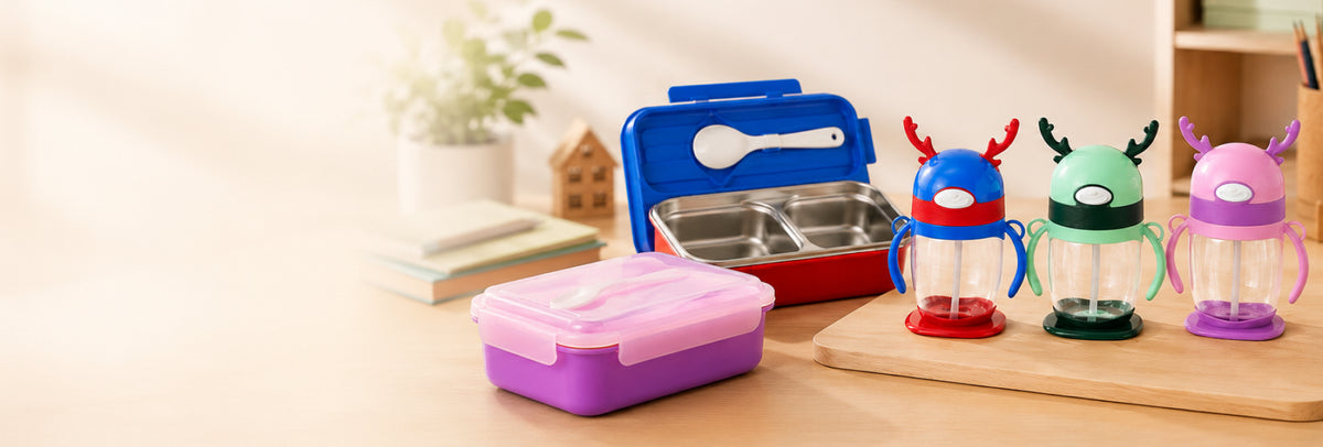 Kids lunch boxes and water bottles for school